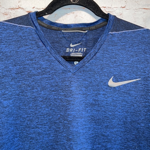 Nike Mens short sleeve blue black dri fit training top shirt gym v neck pullover - Picture 2 of 7